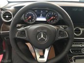 Bán ô tô Mercedes E250 năm 2018, màu đen