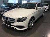 Cần bán Mercedes E250 đời 2018, màu trắng