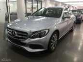Cần bán xe Mercedes C200 sản xuất 2018, màu bạc