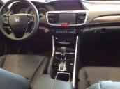 Bán ô tô Honda Accord đời 2016, màu trắng, giá tốt