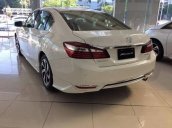 Bán ô tô Honda Accord đời 2016, màu trắng, giá tốt