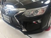 Bán Toyota Camry 2.0E mới 100% 2017