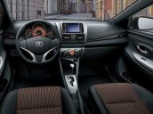 Bán xe Toyota Yaris 1.5G 2017, màu đỏ