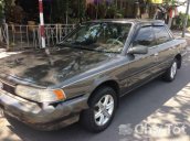 Cần bán Toyota Camry 1988, giá 106tr