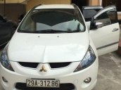 Bán ô tô Mitsubishi Grandis đời 2011, màu trắng số tự động