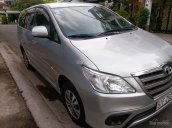 Cần tiền muốn bán Toyota Innova 2.0E 2015 màu bạc