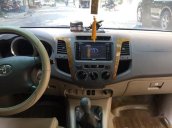 Bán xe cũ Toyota Fortuner đời 2009, màu bạc