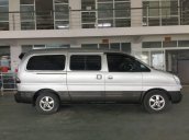 Bán xe Hyundai Starex năm 2004, màu bạc, nhập khẩu chính hãng