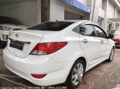 Cần bán gấp Hyundai Accent 1.4 AT năm 2014, màu trắng