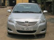 Bán ô tô Toyota Vios E đời 2011, màu bạc số sàn, giá tốt