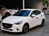 Bán xe Mazda 2 đời 2016, màu trắng, giá cạnh tranh, giao xe nhanh