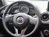 Bán xe Mazda 2 đời 2016, màu trắng, giá cạnh tranh, giao xe nhanh