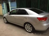 Cần bán xe Kia Forte năm 2010, màu bạc, xe nhập chính chủ giá cạnh tranh