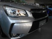 Cần bán lại xe Subaru Forester 2.0 XT AT sản xuất 2017, màu bạc 