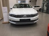 Giá xe Passat GP màu trắng ngọc trai, giá tốt nhất thị trường LH Hương: 0902608293