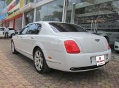 Cần bán xe Bentley Continental Flying Spur đời 2005, màu trắng