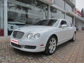 Cần bán xe Bentley Continental Flying Spur đời 2005, màu trắng