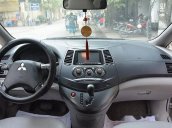 Chợ ô tô Hà Nội bán Mitsubishi Grandis AT đời 2005, màu bạc