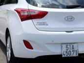 Cần bán Hyundai i30 năm 2012, màu trắng giá cạnh tranh