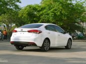 Cần bán Kia Cerato 1.6 MT sản xuất năm 2018, màu trắng