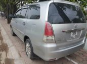 Bán xe cũ Toyota Innova J 2008, màu bạc số sàn