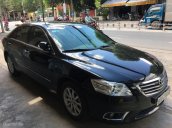 Cần bán Toyota Camry đời 2010, màu đen