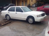 Bán Toyota Crown sản xuất 1995, màu trắng, nhập khẩu chính hãng