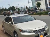 Bán xe cũ Lexus ES 300h đời 2012, nhập khẩu chính hãng như mới