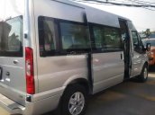 Bán xe Ford Transit Medium SVP 2.4L năm 2017, màu bạc