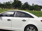 Cần bán gấp Chevrolet Cruze 1.8 LTZ năm 2016, màu trắng như mới