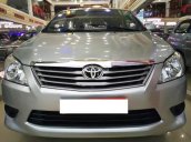 Xe Toyota Innova năm 2013, màu bạc như mới