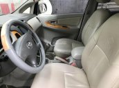 Bán Toyota Innova G sx 2011, màu bạc, 580 triệu