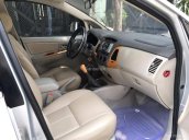 Cần bán xe Toyota Innova G đời 2010, màu bạc