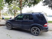 Xe Mercedes ML 55 AMG đời 2002, màu đen, nhập khẩu nguyên chiếc giá cạnh tranh