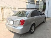 Bán xe cũ Chevrolet Lacetti MT năm 2014, màu bạc, giá chỉ 285 triệu