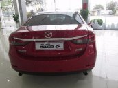 Bán xe Mazda 6 2.0 AT đời 2017, màu đỏ, giá tốt