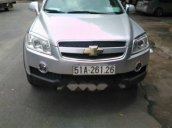 Cần bán gấp Chevrolet Captiva đời 2008, màu bạc còn mới, giá 495tr