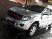 Xe Ford Ranger Wildtrak 2.2 XLS 4X2 đời 2014, màu bạc, nhập khẩu chính hãng, 490 triệu