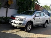 Xe Ford Ranger Wildtrak 2.2 XLS 4X2 đời 2014, màu bạc, nhập khẩu chính hãng, 490 triệu