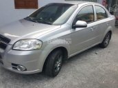 Bán Chevrolet Aveo đời 2013, màu bạc, giá tốt