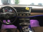 Bán xe Mercedes Benz E200 2017, mới 100%