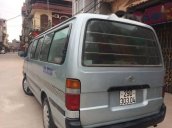 Bán ô tô Toyota Hiace 2002 giá cạnh tranh