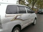 Bán Toyota Innova 2010, màu bạc chính chủ, 370tr