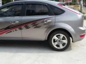 Bán xe Ford Focus đời 2011, màu xám