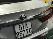 Bán Toyota Camry 2.5 Q đời 2014, màu bạc xe gia đình 