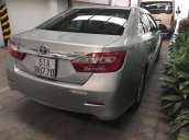 Bán Toyota Camry 2.5 Q đời 2014, màu bạc xe gia đình 