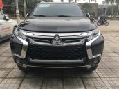 Bán xe Mitsubishi Pajero Sport tại Đà Nẵng, màu đen, nhập khẩu, giao xe ngay, hỗ trợ vay nhanh, LH Quang 0905596067