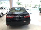 Toyota Camry 2.0E 2017, giảm giá 100Tr, khuyến mãi bảo hiểm vật chất, phụ kiện tại Toyota Tây Ninh