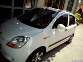 Bán Chevrolet Spark đời 2011, màu trắng số tự động