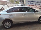 Cần bán gấp Toyota Vios G sản xuất 2016, màu bạc